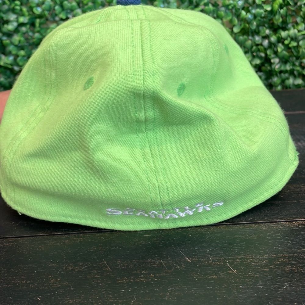 New Era Seattle Seahawks stadium hat - Picture 3 of 5